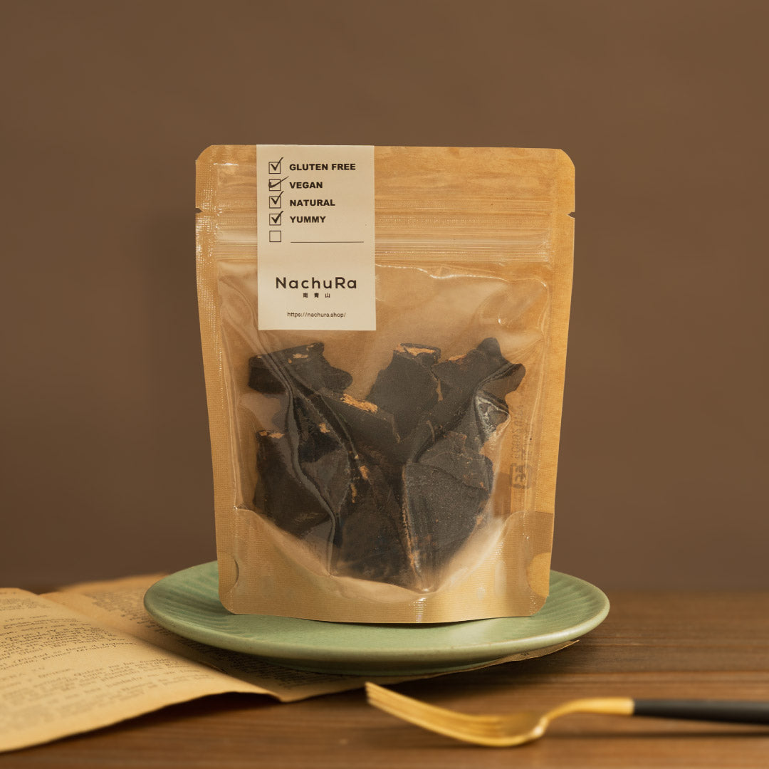 Healthy vegan chocolate crunch